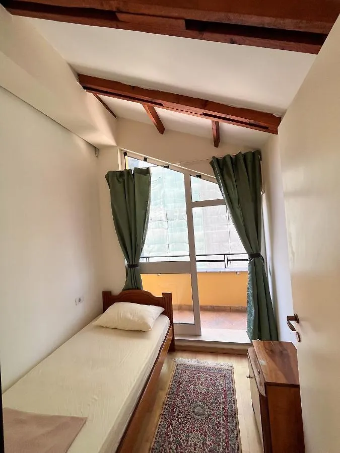 Blue Door Hostel Tirana